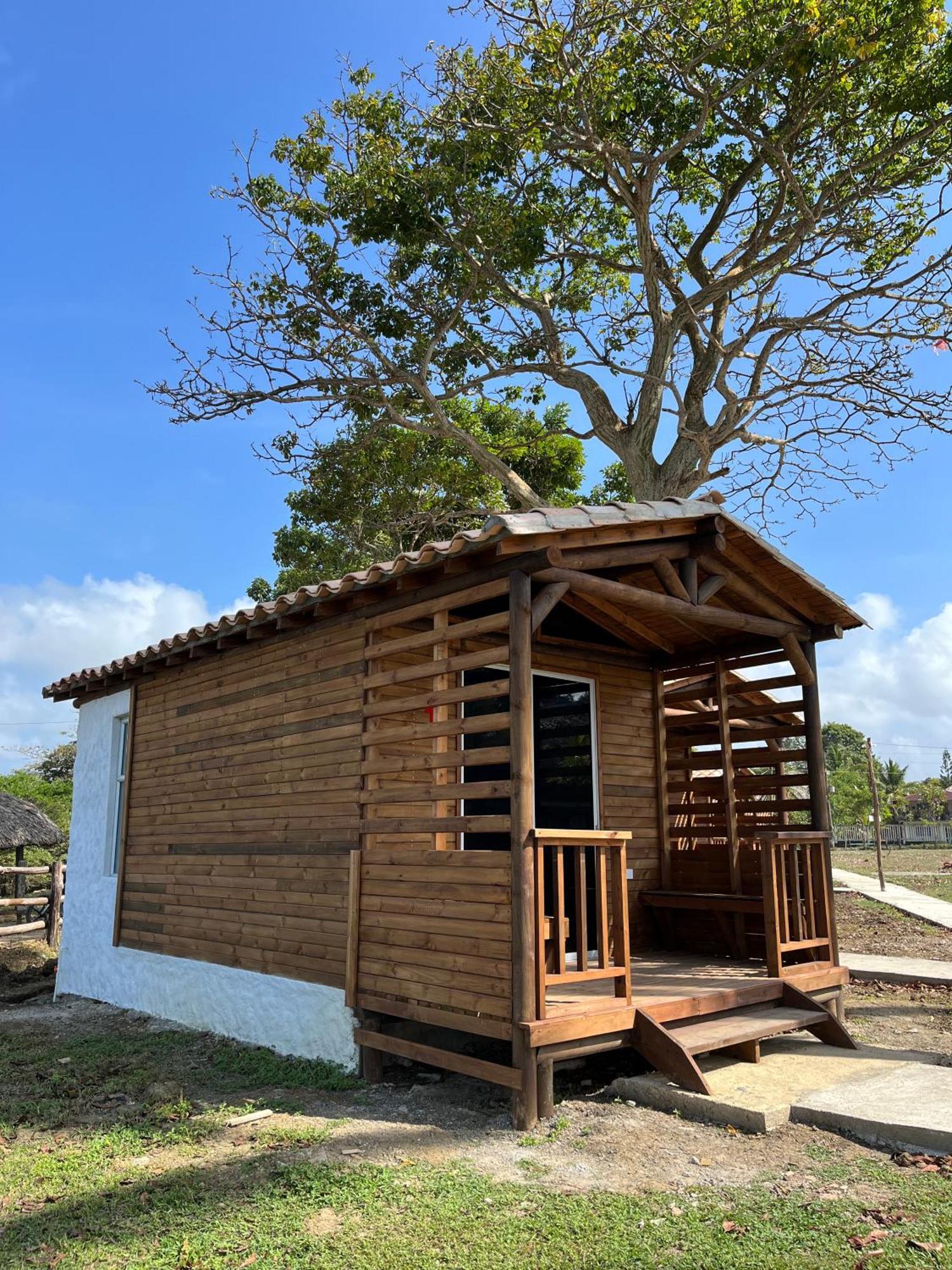 Finca Hotel La Manuela 阿沃莱特斯 外观 照片